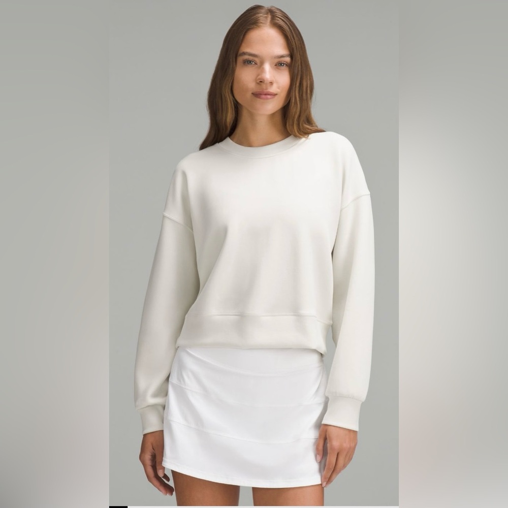 Lululemon Softstreme Perfectly Oversized Cropped Crew, Bone, Sz 10, Li…